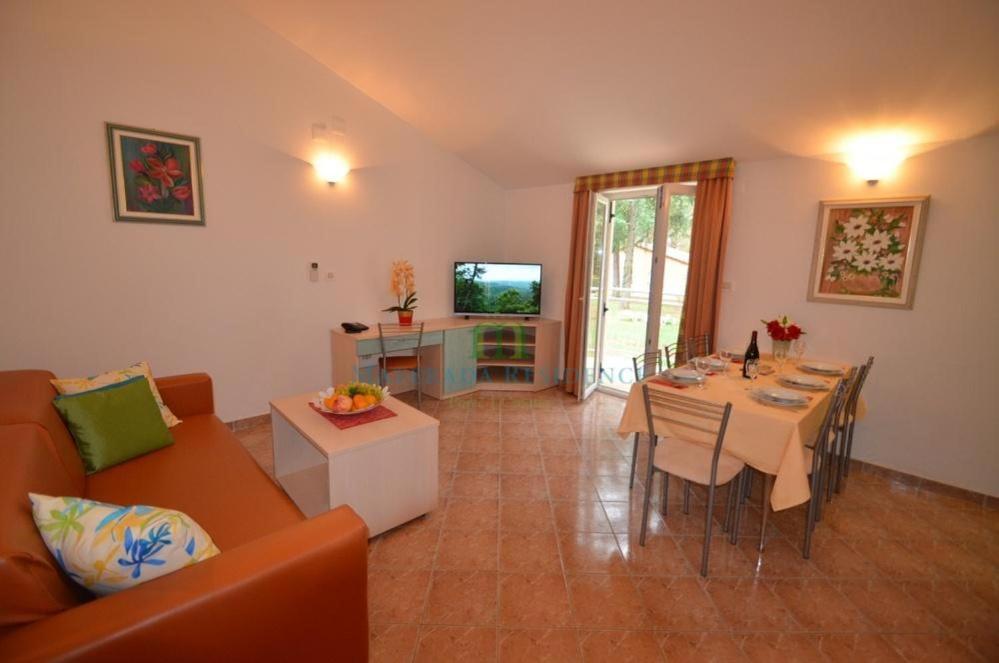 Apartments Materada Residence Poreč Buitenkant foto